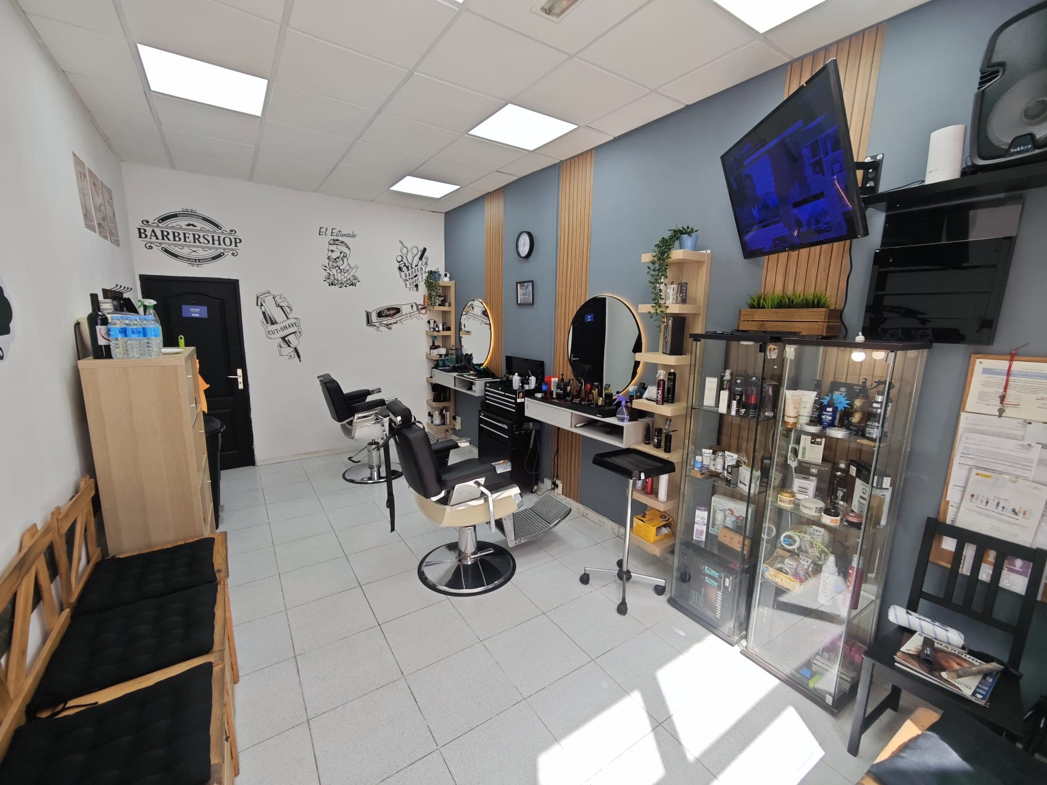 Interior de Barbería El Estimado 6